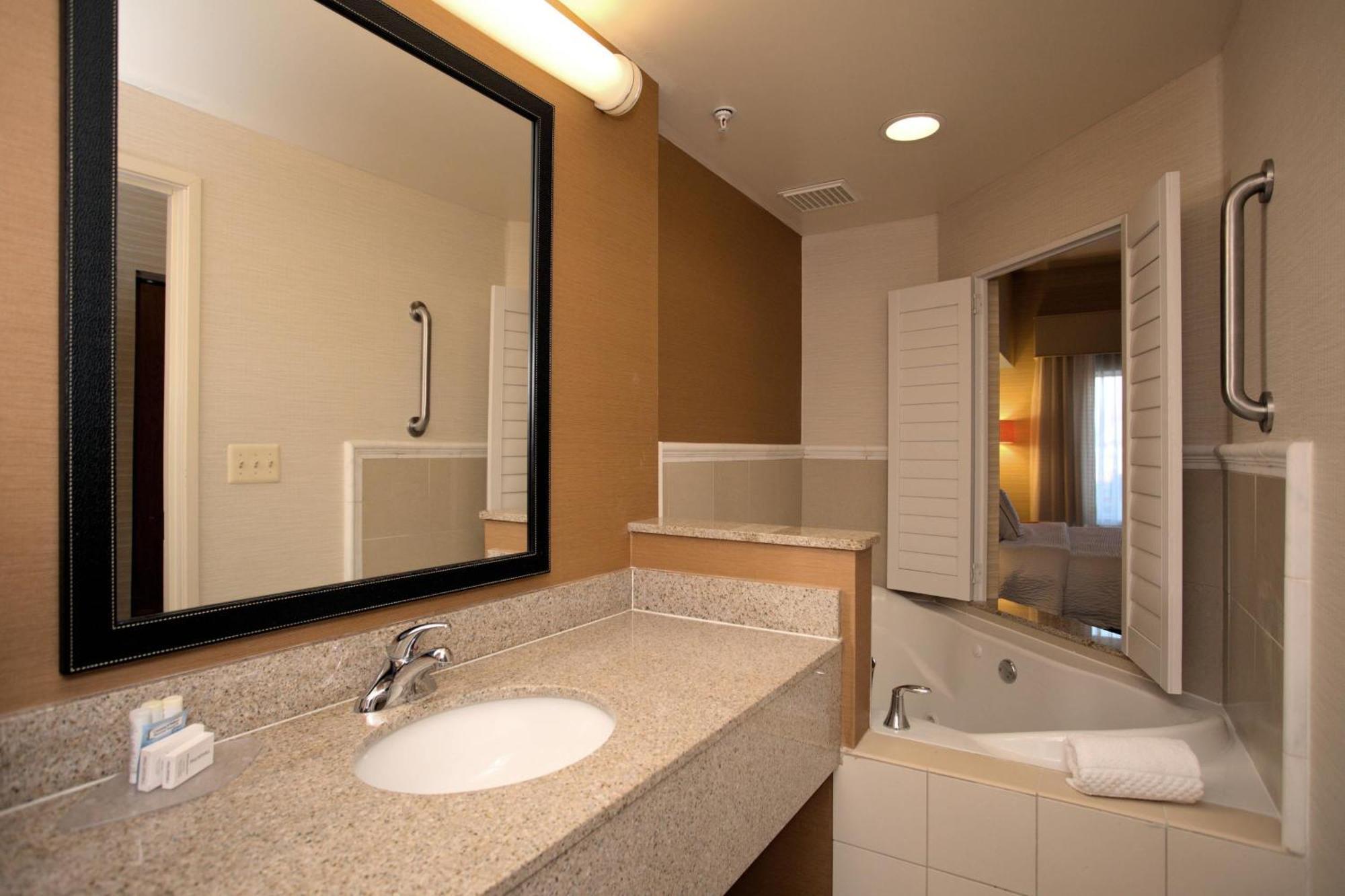 Fairfield Inn & Suites By Marriott Edison - South Plainfield Luaran gambar